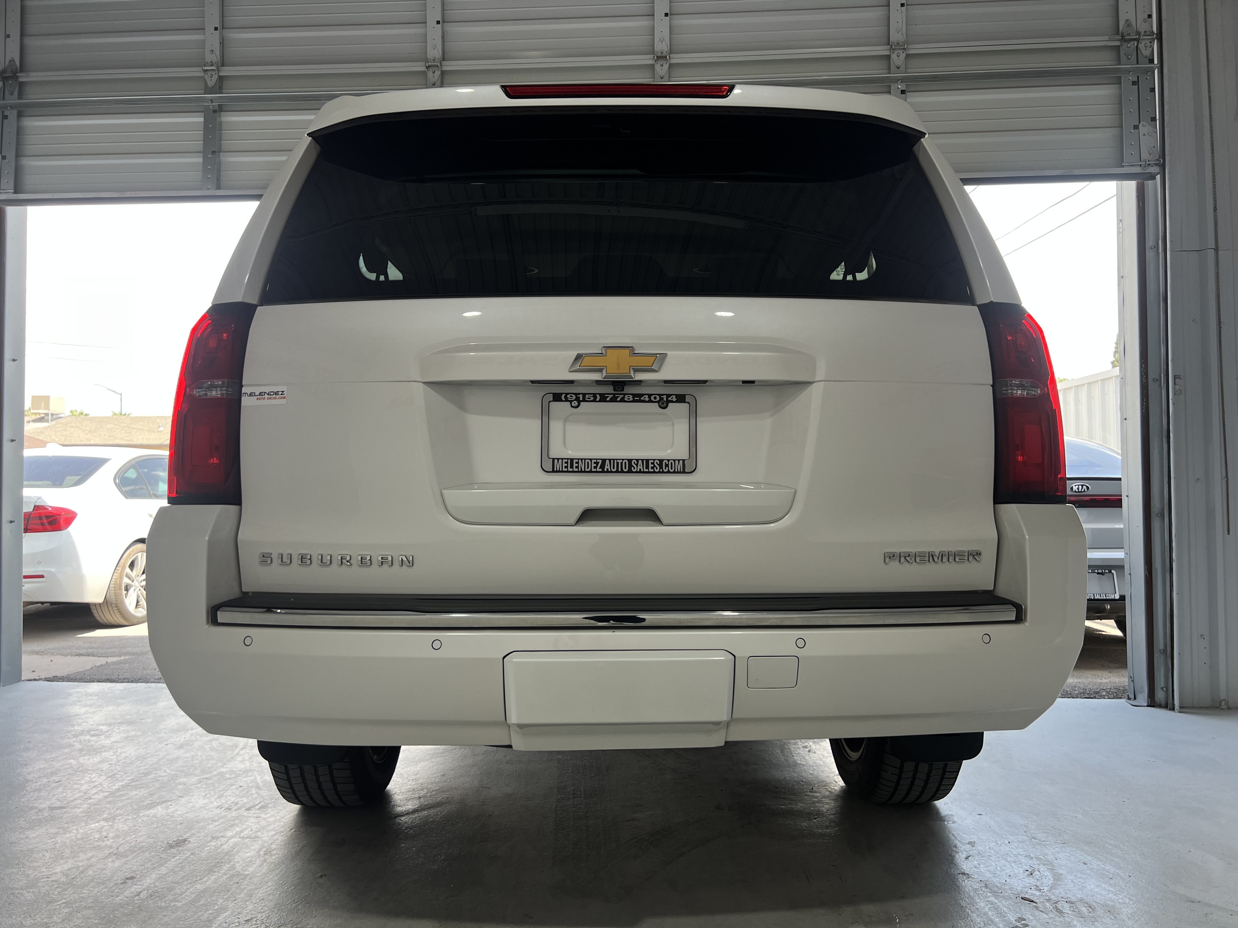 Used 2019 Chevrolet Suburban Premier AWD/4WD image 4