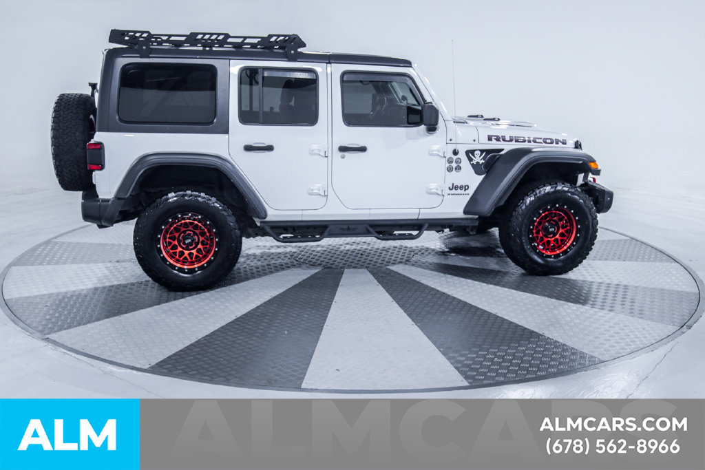 Used 2023 Jeep Wrangler Unlimited Rubicon w/ LED Lighting Group AWD/4WD image 11