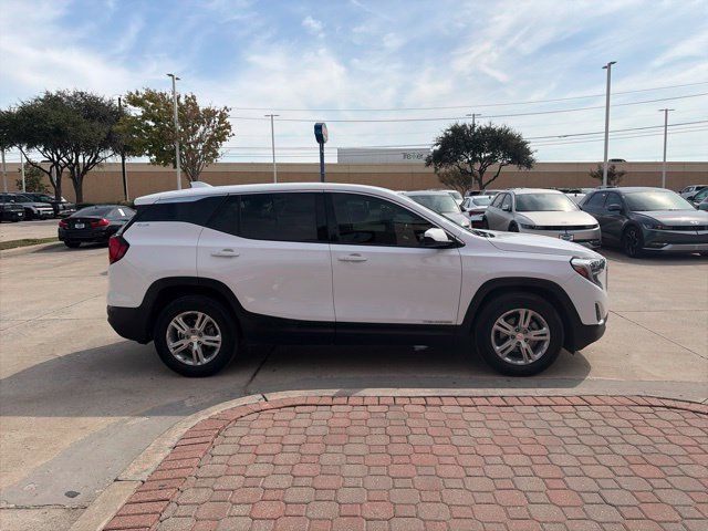 Used 2020 GMC Terrain SLE FWD image 4