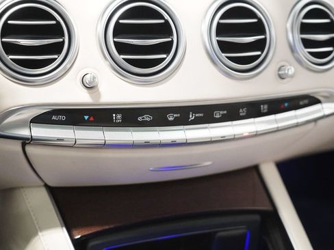 Certified 2021 Mercedes-Benz S 560 4MATIC Coupe image 25