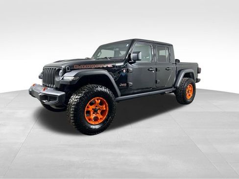 Used 2020 Jeep Gladiator Mojave w/ Cold Weather Group image 2