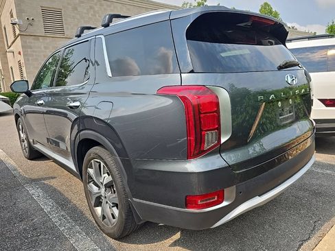 Used 2022 Hyundai Palisade SEL w/ 8P Bench Seat Package AWD/4WD image 5