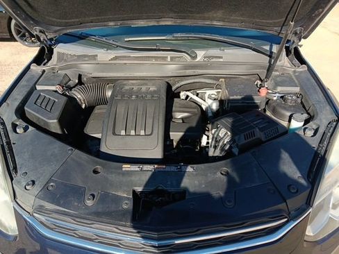 Used 2017 Chevrolet Equinox LT w/ Convenience Package image 32