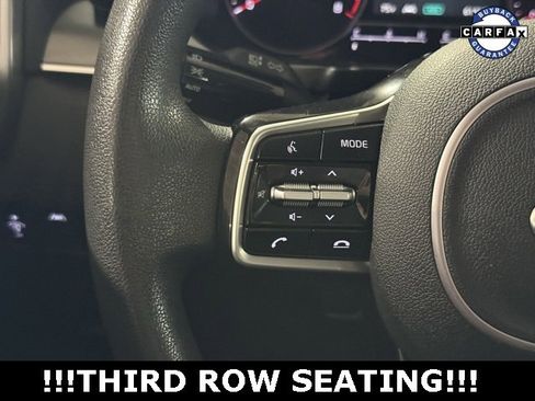 Used 2021 Kia Sorento LX image 28