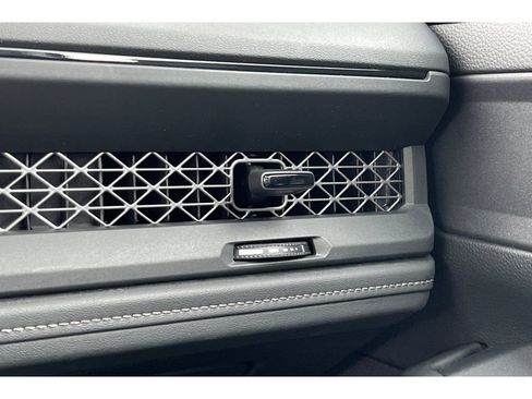 Certified 2023 Honda Accord LX image 28