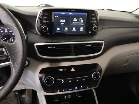 Used 2019 Hyundai Tucson Value AWD/4WD image 5
