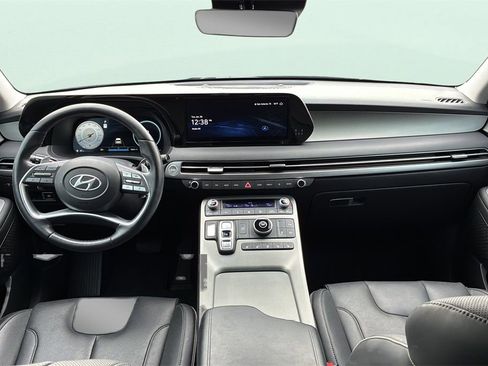 Used 2024 Hyundai Palisade SEL w/ Premium Package image 21