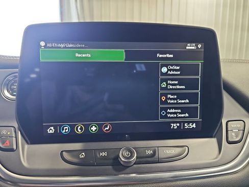 Used 2025 Chevrolet Blazer LT AWD/4WD image 23