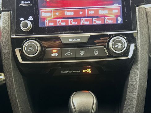 Used 2020 Honda Civic Sport image 22