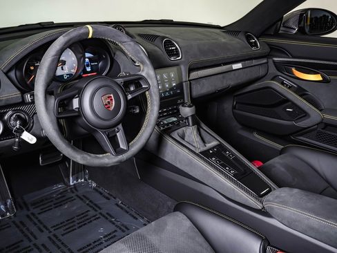 Certified 2025 Porsche 718 Boxster Spyder RS image 4