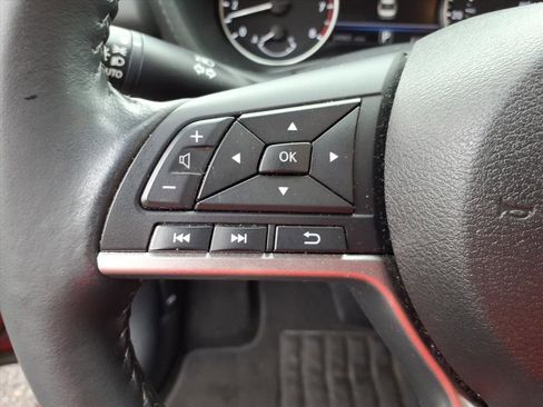 Used 2022 Nissan Sentra SV image 28