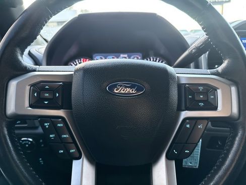 Used 2022 Ford F250 Lariat image 22