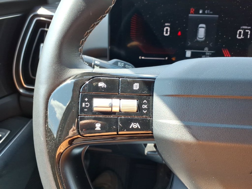 Used 2026 Kia Sorento LX FWD image 20