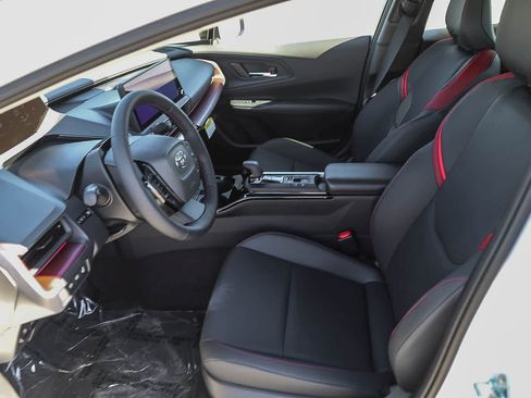 New 2026 Toyota Prius Plug-In Hybrid FWD image 19