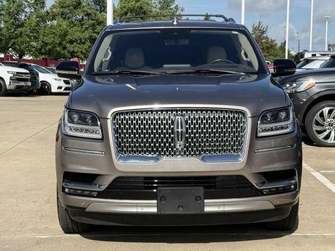 Used 2020 Lincoln Navigator Reserve w/ Luxury Package AWD/4WD image 6