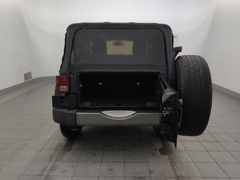 Used 2015 Jeep Wrangler Sport AWD/4WD image 7