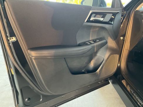 Used 2024 Mitsubishi Outlander ES image 27