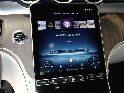 New 2026 Mercedes-Benz GLC 300 4MATIC image 24