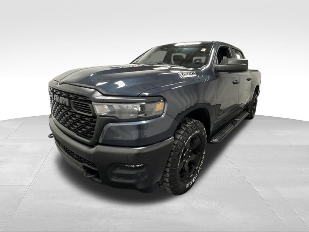Used 2025 RAM 1500 Warlock AWD/4WD image 3