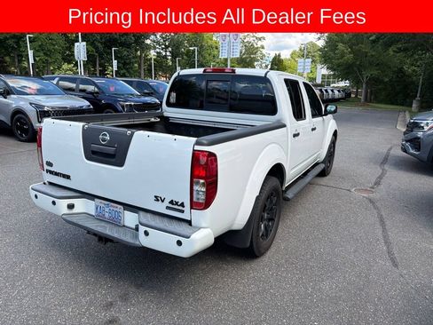 Used 2018 Nissan Frontier SV w/ Value Truck Package AWD/4WD image 4