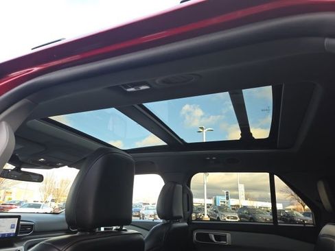 Used 2023 Ford Explorer XLT w/ Equipment Group 202A image 19
