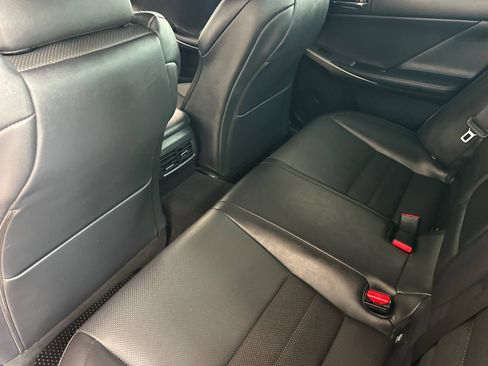 Used 2016 Lexus IS 350 w/ F Sport Package RWD image 9