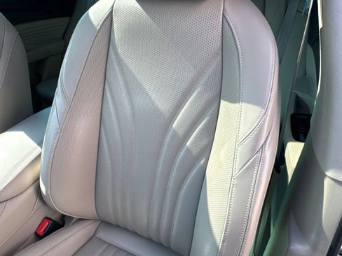 Used 2023 Maserati Grecale GT AWD/4WD image 32