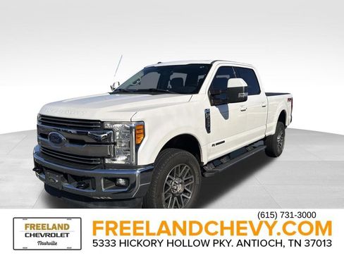 Used 2017 Ford F250 Lariat w/ Lariat Ultimate Package image 5