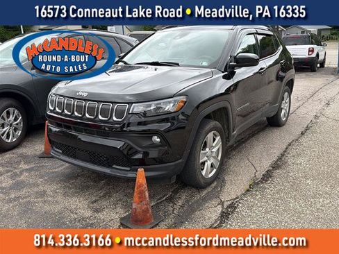 Used 2022 Jeep Compass Latitude w/ Convenience Group AWD/4WD image 1