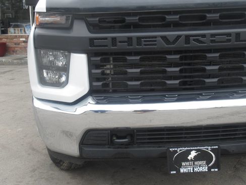 Used 2022 Chevrolet Silverado 3500 W/T w/ WT Convenience Package AWD/4WD image 3