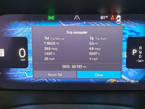 Used 2023 Volvo XC60 B5 Plus image 27