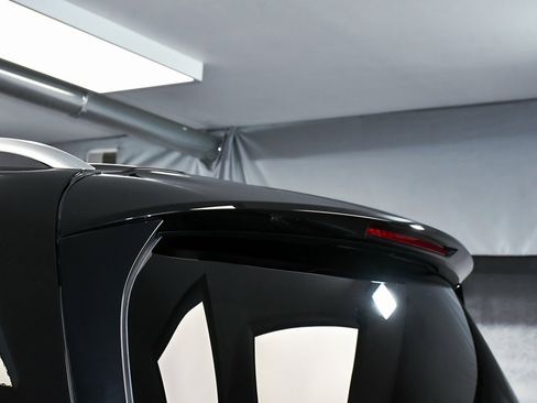 Used 2025 Mercedes-Benz GLS 450 4MATIC image 98