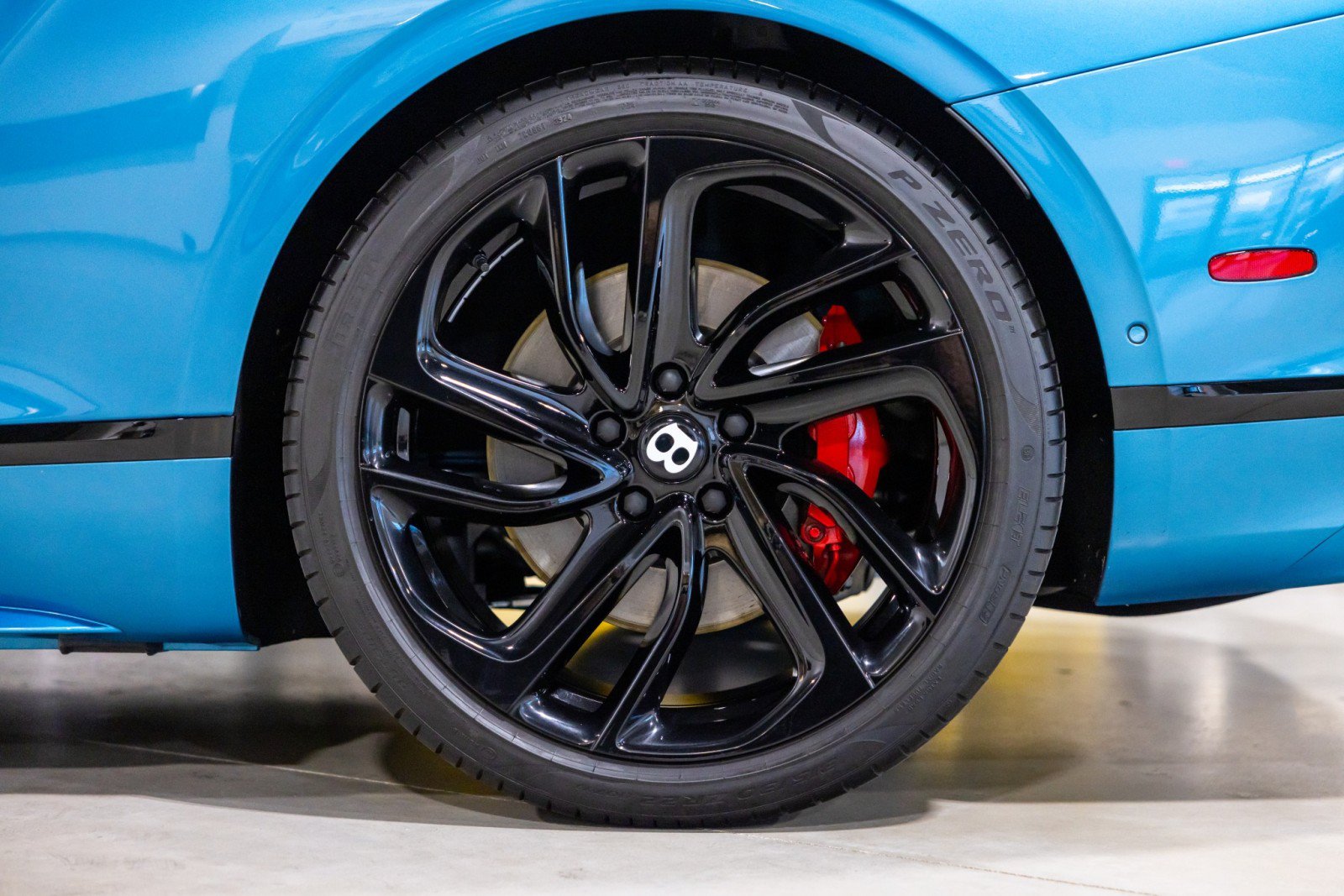 Used 2025 Bentley Continental GT Speed AWD/4WD image 16