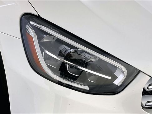 Used 2020 Mercedes-Benz GLC 300 4MATIC image 27