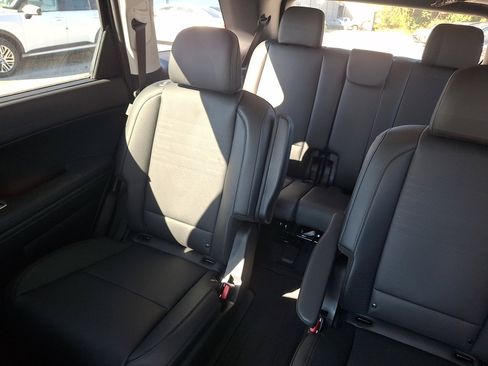 New 2026 Hyundai Palisade Limited image 12