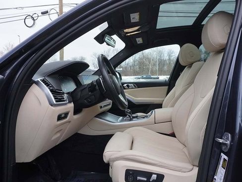 Used 2022 BMW X5 xDrive40i w/ Premium Package image 38