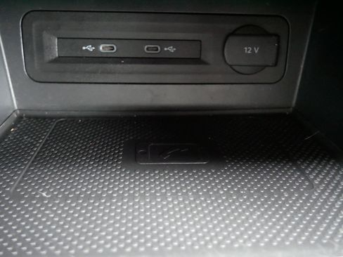 Certified 2023 Volkswagen Atlas SE w/ Panoramic Sunroof Package image 27