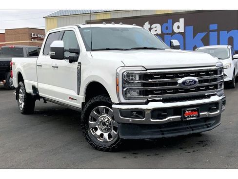 Used 2025 Ford F350 King Ranch w/ Chrome Package image 2