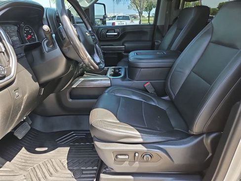 Used 2020 Chevrolet Silverado 2500 LTZ w/ LTZ Premium Package AWD/4WD image 19