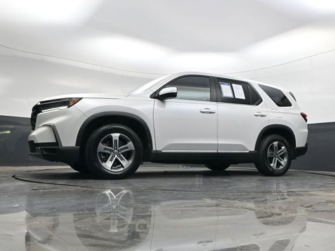 Used 2023 Honda Pilot EX-L image 30