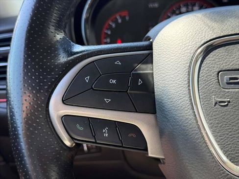 Used 2022 Dodge Durango SXT AWD/4WD image 23