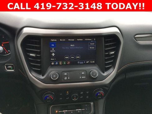 Used 2023 GMC Acadia AT4 w/ Technology Package image 22