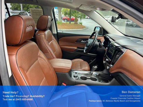 Used 2018 Chevrolet Traverse High Country AWD/4WD image 27