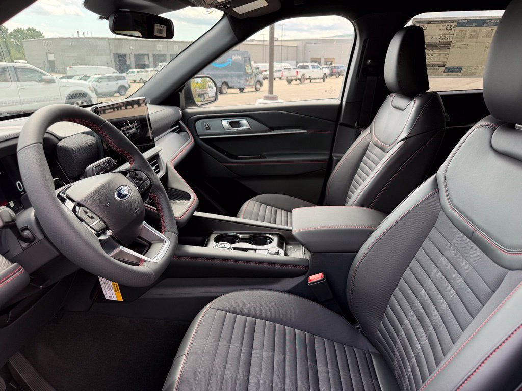 New 2027 Ford Explorer ST-Line AWD/4WD image 5