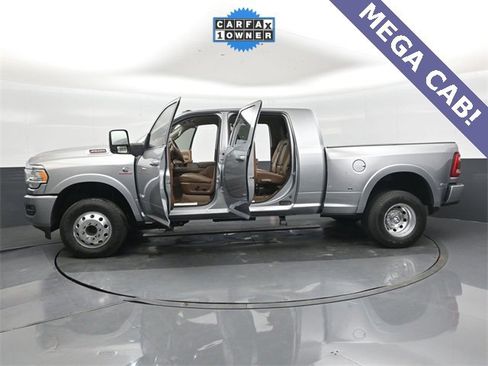 Used 2023 RAM 3500 Limited image 47