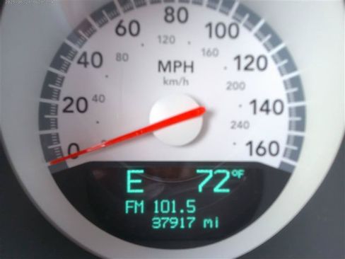 Used 2009 Dodge Challenger R/T RWD image 12