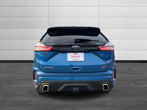 Used 2020 Ford Edge ST w/ Equipment Group 401A image 4