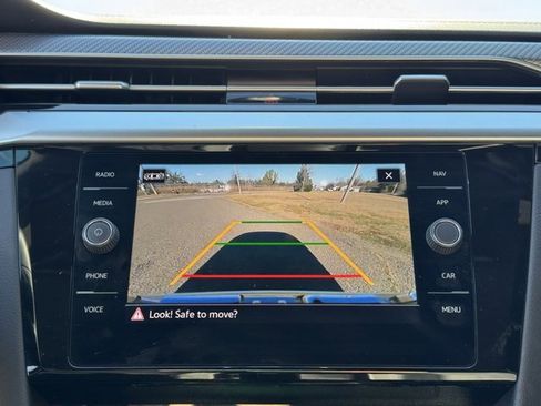 Used 2023 Volkswagen Arteon SEL w/ Arteon MDO Package image 17