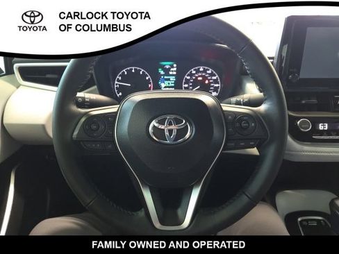 Used 2025 Toyota Corolla SE FWD image 22