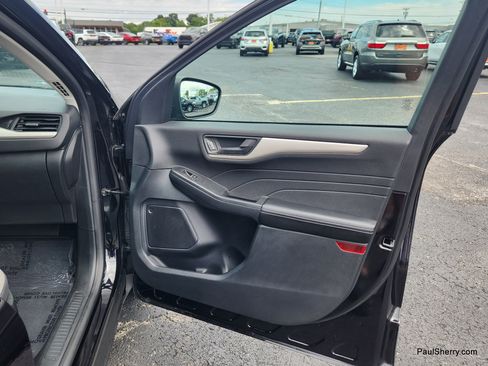 Used 2022 Ford Escape S AWD/4WD image 33
